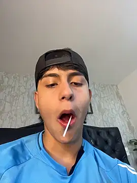 Lander Cruz online show from 12.15.25