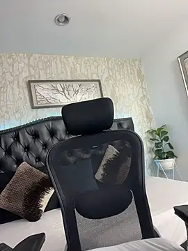 Lander Cruz online show from 02.04.26