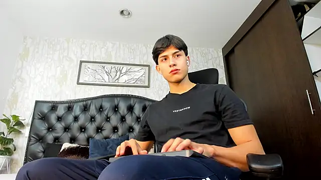 Lander Cruz online show from 03.24.26