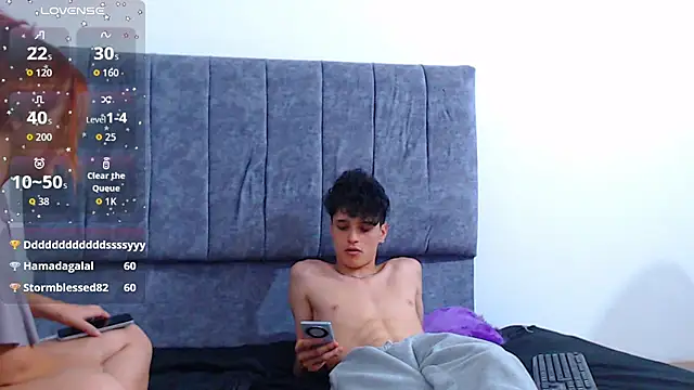 hottie couplee online show from 03.05.26