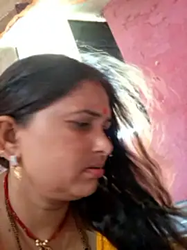 Snapshot of Your-shreya143 chatting on 05.15.26 Your-shreya143 online show from 05.15.26
