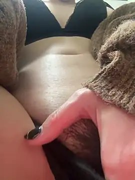 Snapshot of Nanase2525 chatting on 12.02.25 Nanase2525 online show from 12.02.25