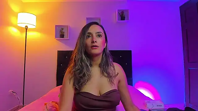 Victoria Rose  online show from 04.01.26