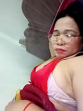 Snapshot of Sexfullx chatting on 02.18.26 Sexfullx online show from 02.18.26