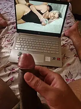 Snapshot of ragnar_steamy chatting on 01.18.26 ragnar steamy online show from 01.18.26