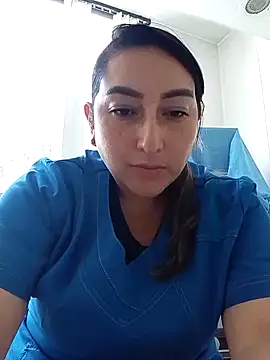 Snapshot of Valeria_montana_ chatting on 12.17.25 Valeria montana online show from 12.17.25