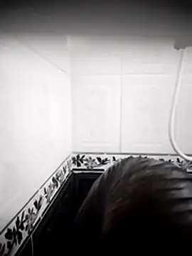 Valeria montana  online show from 04.08.26