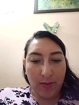 Valeria montana  online show from 04.15.26