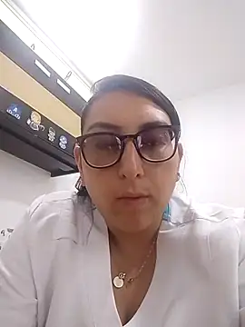 Valeria montana  online show from 04.23.26