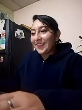 Valeria montana  online show from 05.07.26