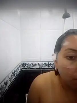 Valeria montana  online show from 05.23.26