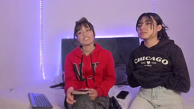 Lottie Tianna online show from 01.06.26