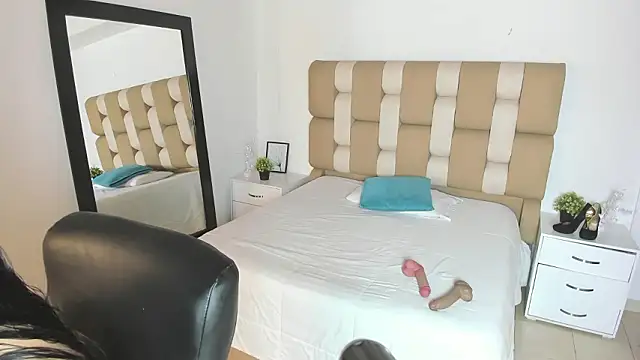 Ambar Cooxx online show from 02.25.26