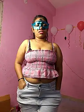 Snapshot of Indian_SexyBhabhi chatting on 01.10.26 Indian SexyBhabhi online show from 01.10.26