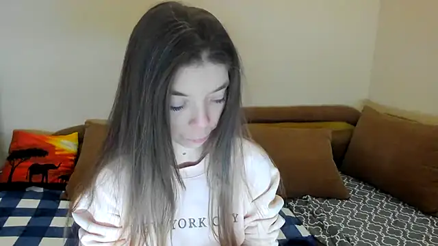 Snapshot of LikaAliston chatting on 01.16.26 LikaAliston online show from 01.16.26