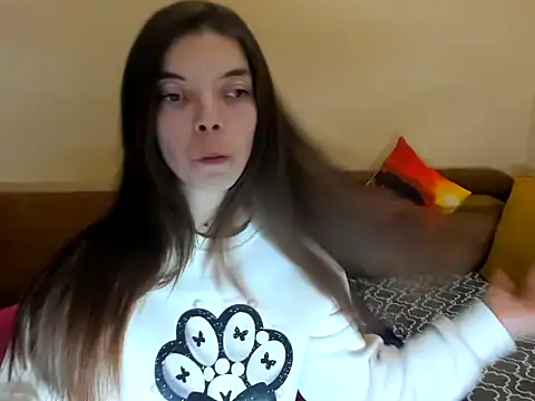 Snapshot of LikaAliston chatting on 02.11.26 LikaAliston online show from 02.11.26