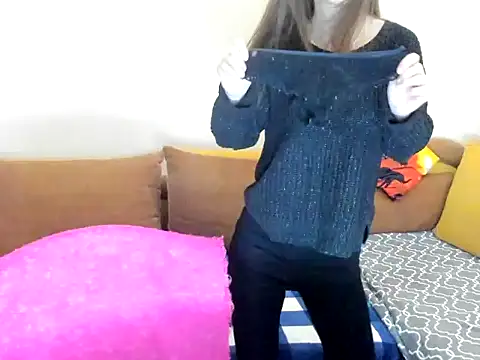 Snapshot of LikaAliston chatting on 02.12.26 LikaAliston online show from 02.12.26