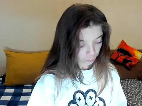 Snapshot of LikaAliston chatting on 02.28.26 LikaAliston online show from 02.28.26