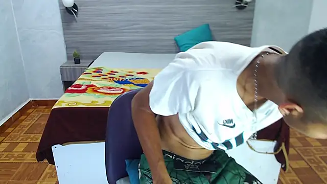 Axel Marcu online show from 12.20.25