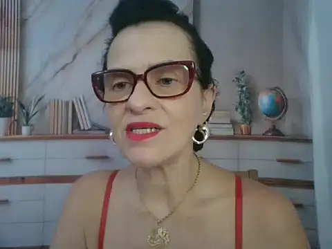 Snapshot of Luna-Hot0802 chatting on 01.16.26 Luna-Hot0802 online show from 01.16.26