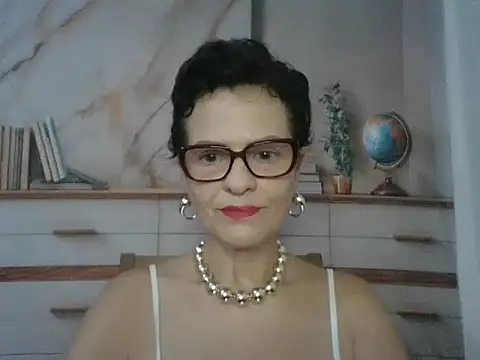 Snapshot of Luna-Hot0802 chatting on 02.13.26 Luna-Hot0802 online show from 02.13.26