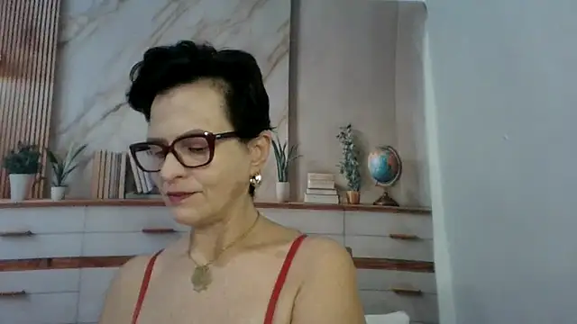 Snapshot of Luna-Hot0802 chatting on 03.03.26 Luna-Hot0802 online show from 03.03.26