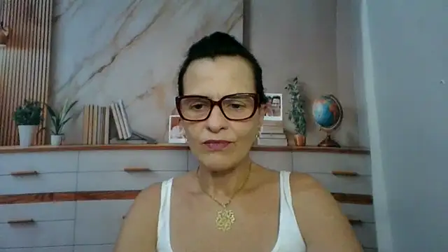 Snapshot of Luna-Hot0802 chatting on 03.24.26 Luna-Hot0802 online show from 03.24.26