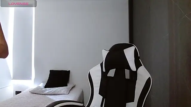 candy rosemaryy online show from 03.10.26