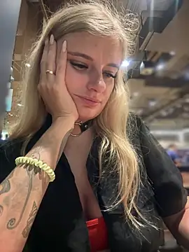 Betsy online show from 12.21.24