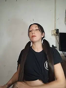 Snapshot of Cristal_azul777 chatting on 06.24.26 Cristal azul777 online show from 06.24.26