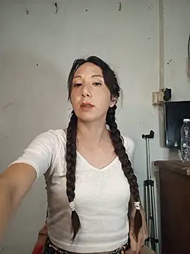 Snapshot of Cristal_azul777 chatting on 07.21.26 Cristal azul777 online show from 07.21.26