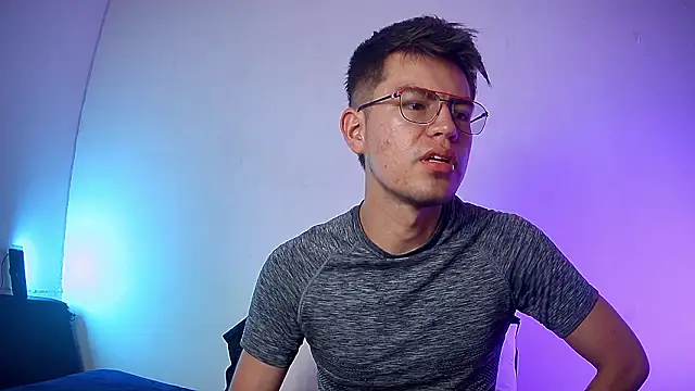 nicolatinboy online show from 03.04.26