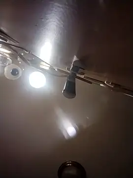 Snapshot of bigjohnson2914 chatting on 12.19.25 bigjohnson2914 online show from 12.19.25