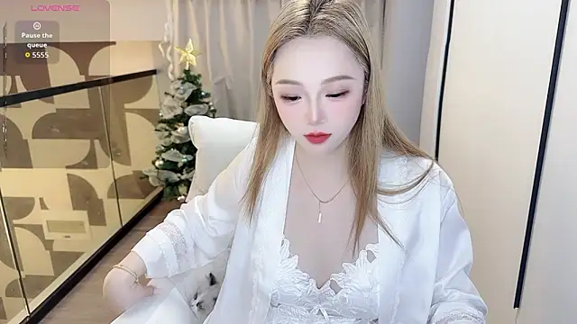 Star-XinX online show from 02.25.26