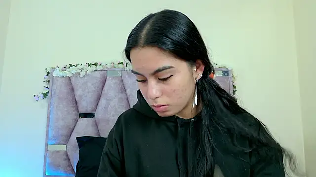 iris and damian online show from 02.14.26