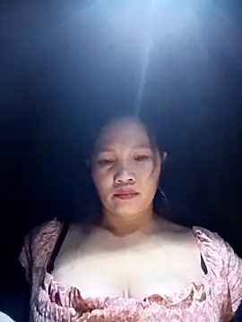 ava-dellght online show from 12.04.25