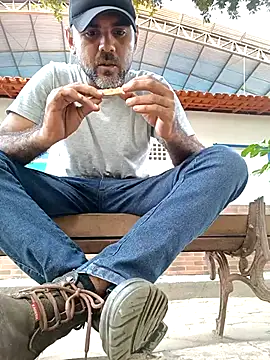 Snapshot of Mchljjk chatting on 01.05.26 Mchljjk online show from 01.05.26