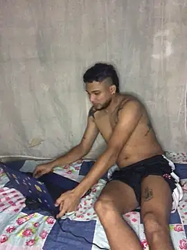 modeloxtz online show from 01.14.26