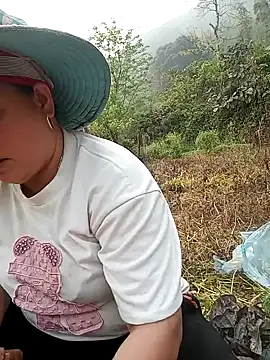 sary-hot2x online show from 03.27.26