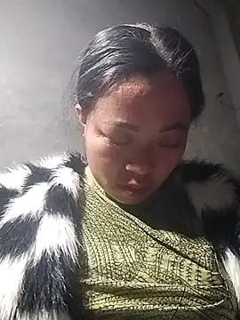 AlilaK2 online show from 12.18.25