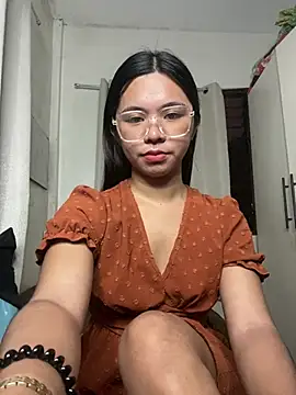 voganmarie online show from 02.10.26