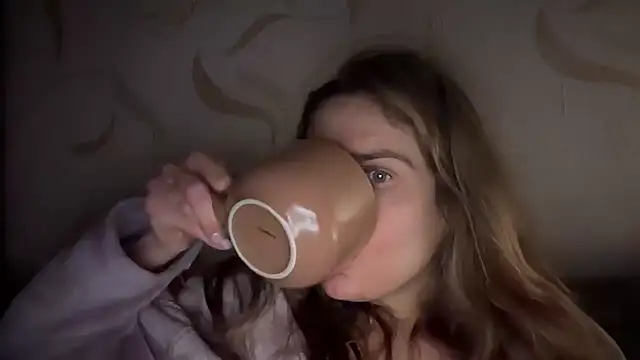 Snapshot of MALVINA0077 chatting on 01.18.26 MALVINA0077 online show from 01.18.26