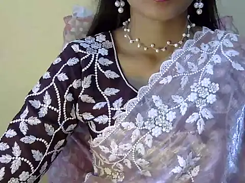Snapshot of Shab_M chatting on 05.06.26 Shab M online show from 05.06.26