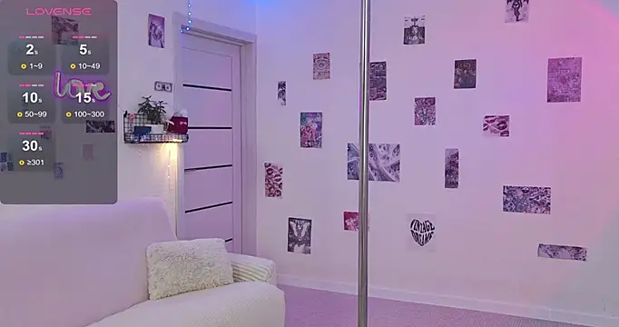 Snapshot of Hannakeyn chatting on 02.12.26 Hannakeyn online show from 02.12.26