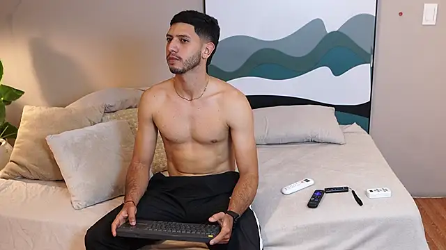 Thiago Voss online show from 12.04.25