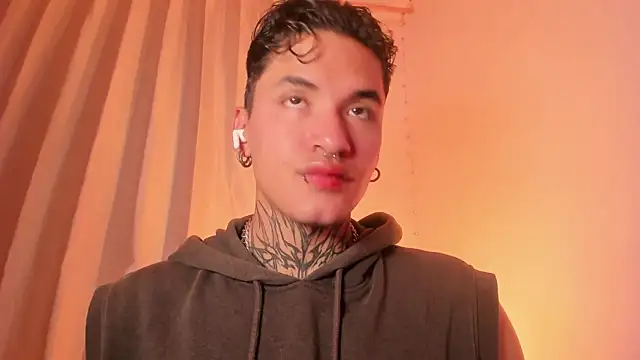 AlecBanne online show from 12.15.25