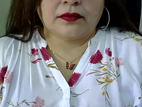 Soniya Sha online show from 04.14.26