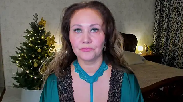 MilaUrban online show from 12.23.25