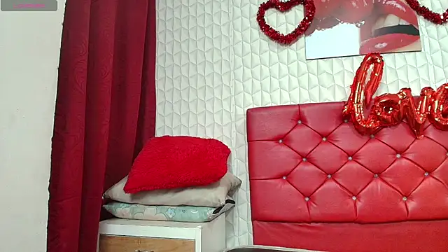 Elizabetth Roman online show from 04.08.26