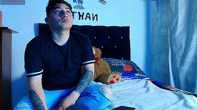 ethan  01 online show from 01.09.26